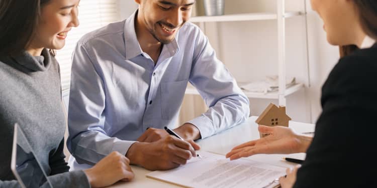 can a landlord change letting agent mid tenancy